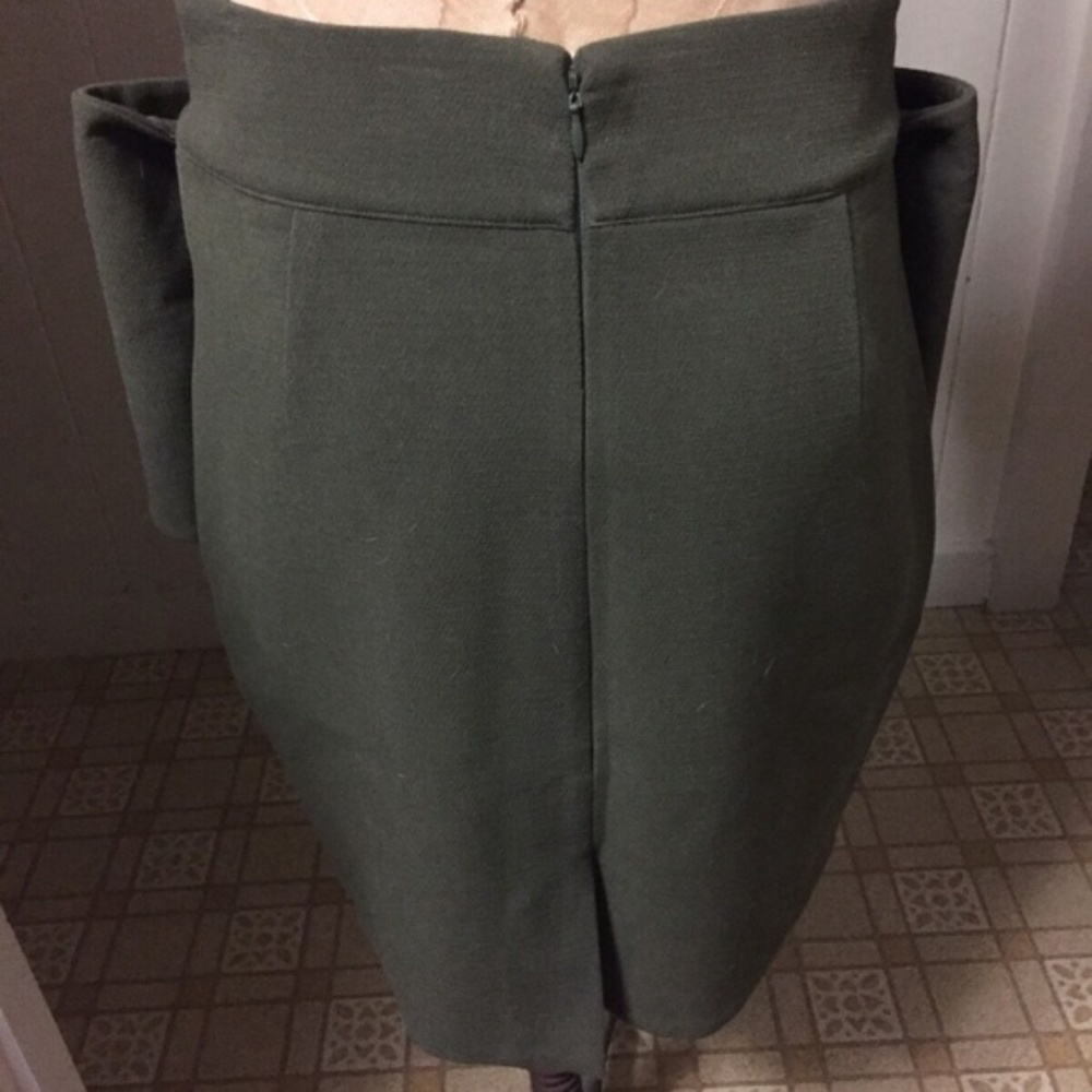 AQ AQ sz US 4 HELENA SKIRT Olive Green Bow - Picture 2 of 8